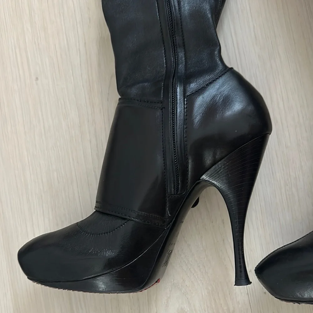 Black Leather Women's Boots